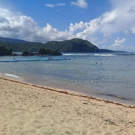 Josurfinn, Puraran Beach Baras  المظهر الخارجي الصورة